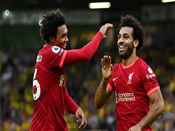 Bóng đá Anh chiều 3/1: Alexander-Arnold và Salah là cặp đôi hoàn hảo