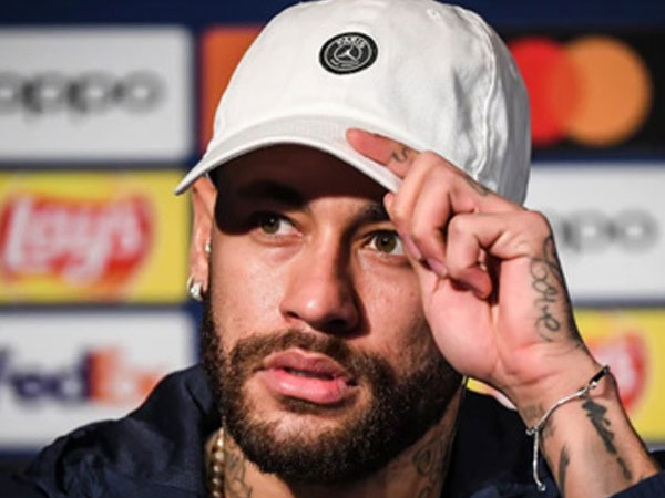 Bóng đá hôm nay 14/2: Neymar thừa nhận tranh cãi với sếp lớn PSG