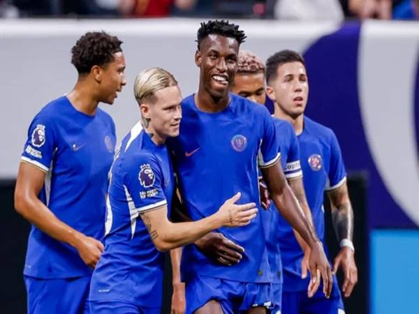 Bóng đá 27/7: Chelsea bị cầm hòa trong thế trận chặt chẽ