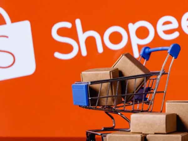 Shopee cho phép người mua trả lại sản phẩm trong một khoảng thời gian nhất định